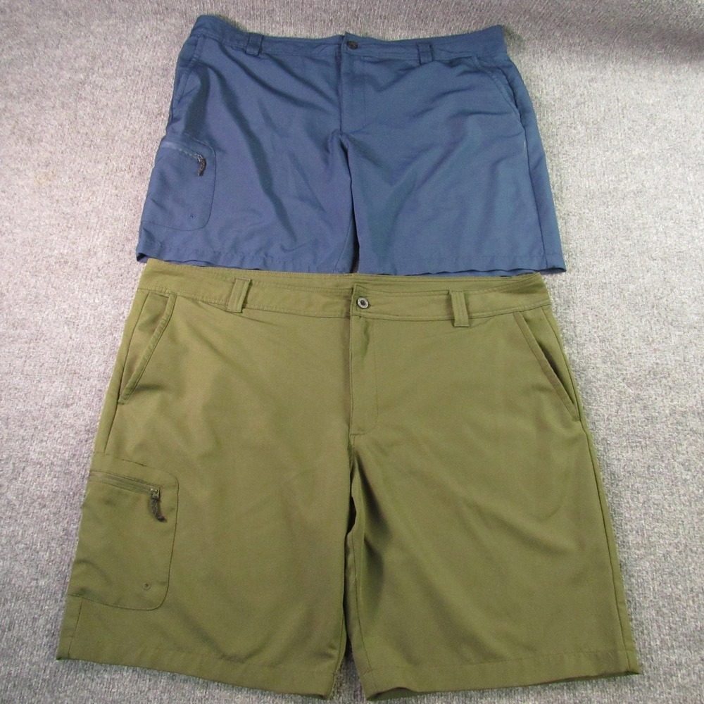 Magellan Shorts Mens 44x9 Blue Green Outdoors Fish Gear Water Repellent Lot of 2 - Picture 2 of 16